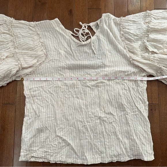 Pilcro anthropologie flutter sleeve size large cream and white stripes Sybil top - Picture 11 of 11